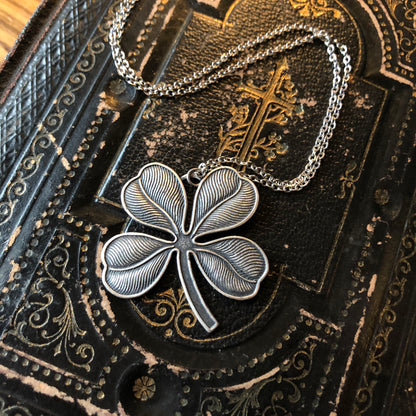 Clover Necklace