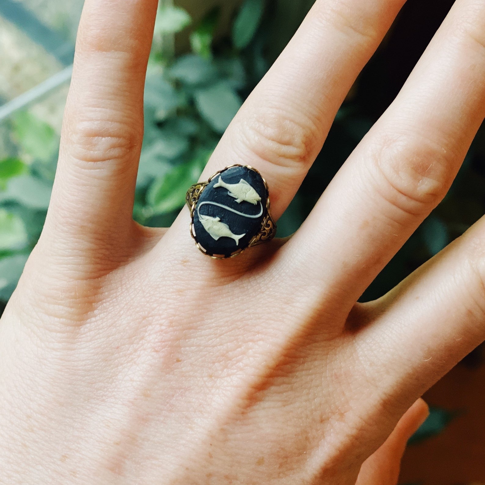 Vintage Zodiac Cameo Ring