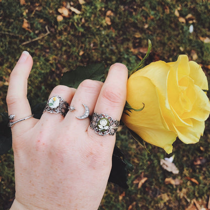 Vintage Rose Bud Cameo Ring