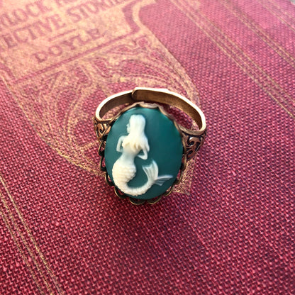 Mermaid Cameo Ring