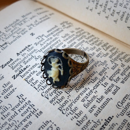 Vintage Zodiac Cameo Ring - Virgo