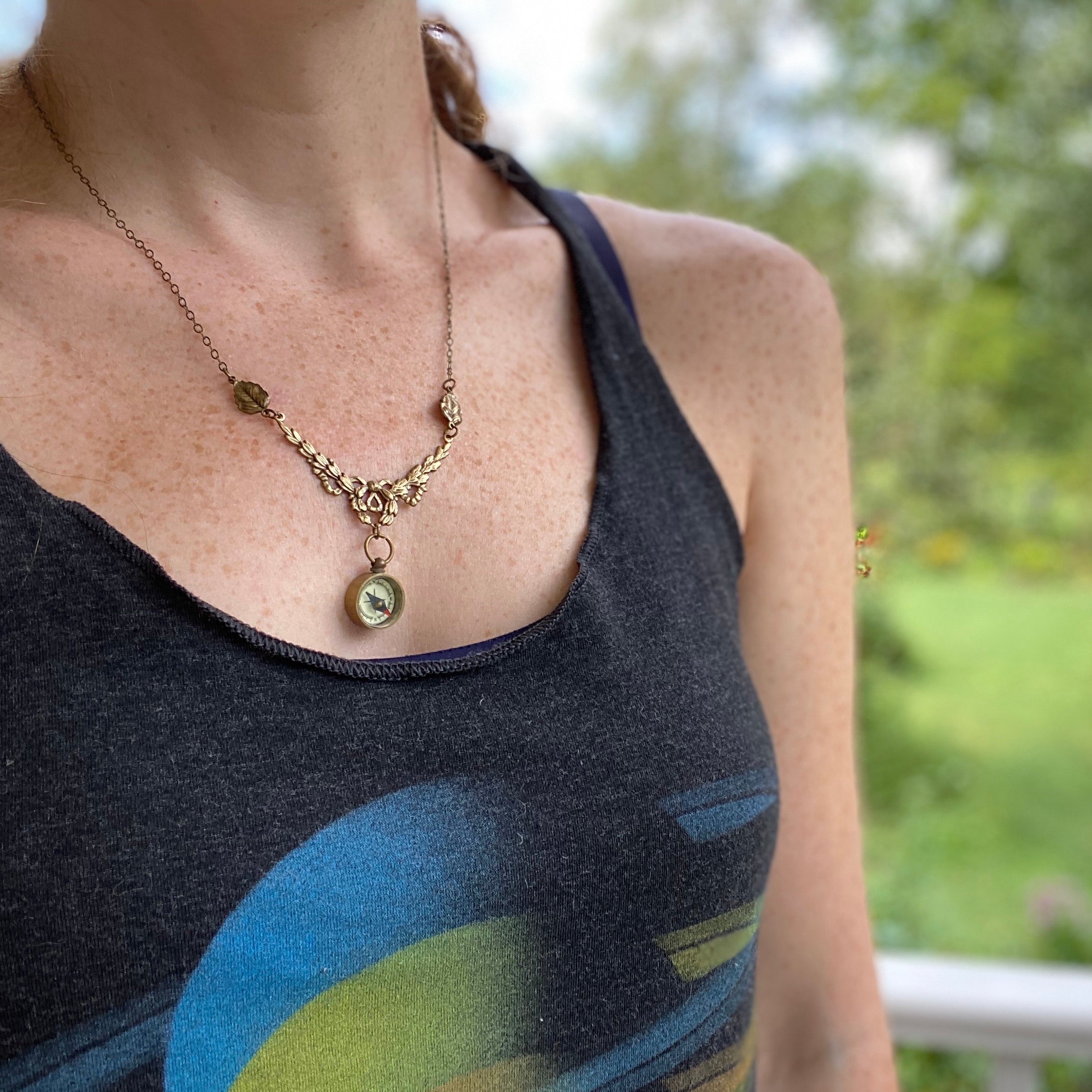 Working Compass Necklace in Bronze and Filigree