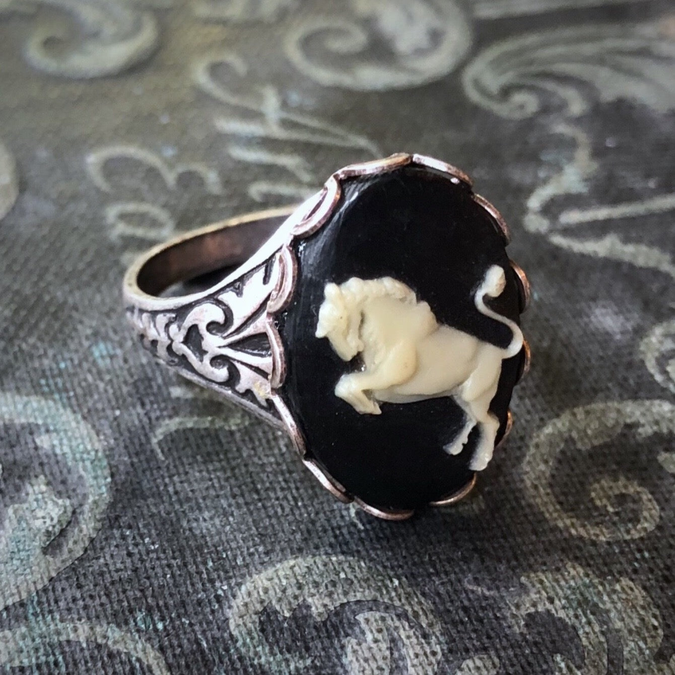 Silver ring with Cameo | Buy It Now – Museum Shop Italy