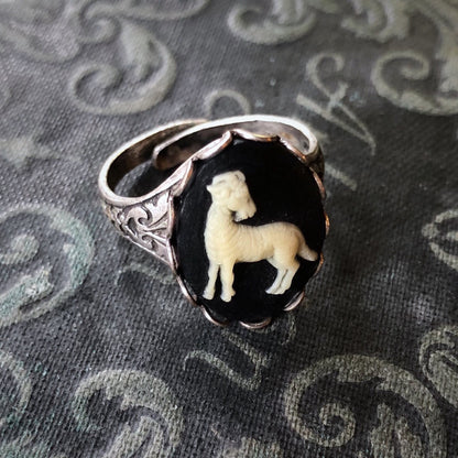 Vintage Zodiac Cameo Ring - Aries