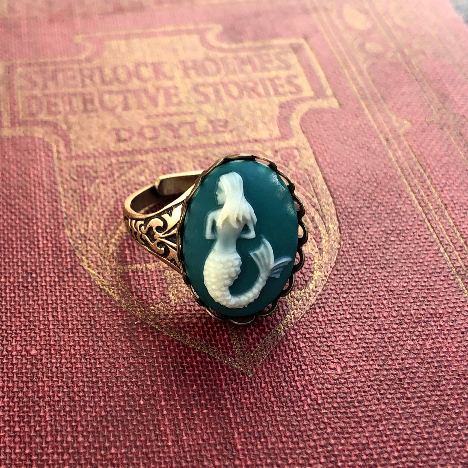 Mermaid Cameo Ring