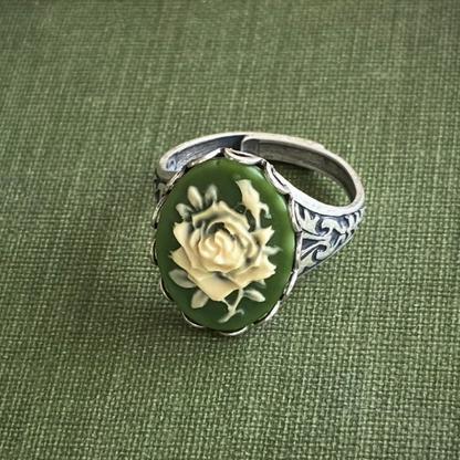 Green and White Rose Cameo Ring