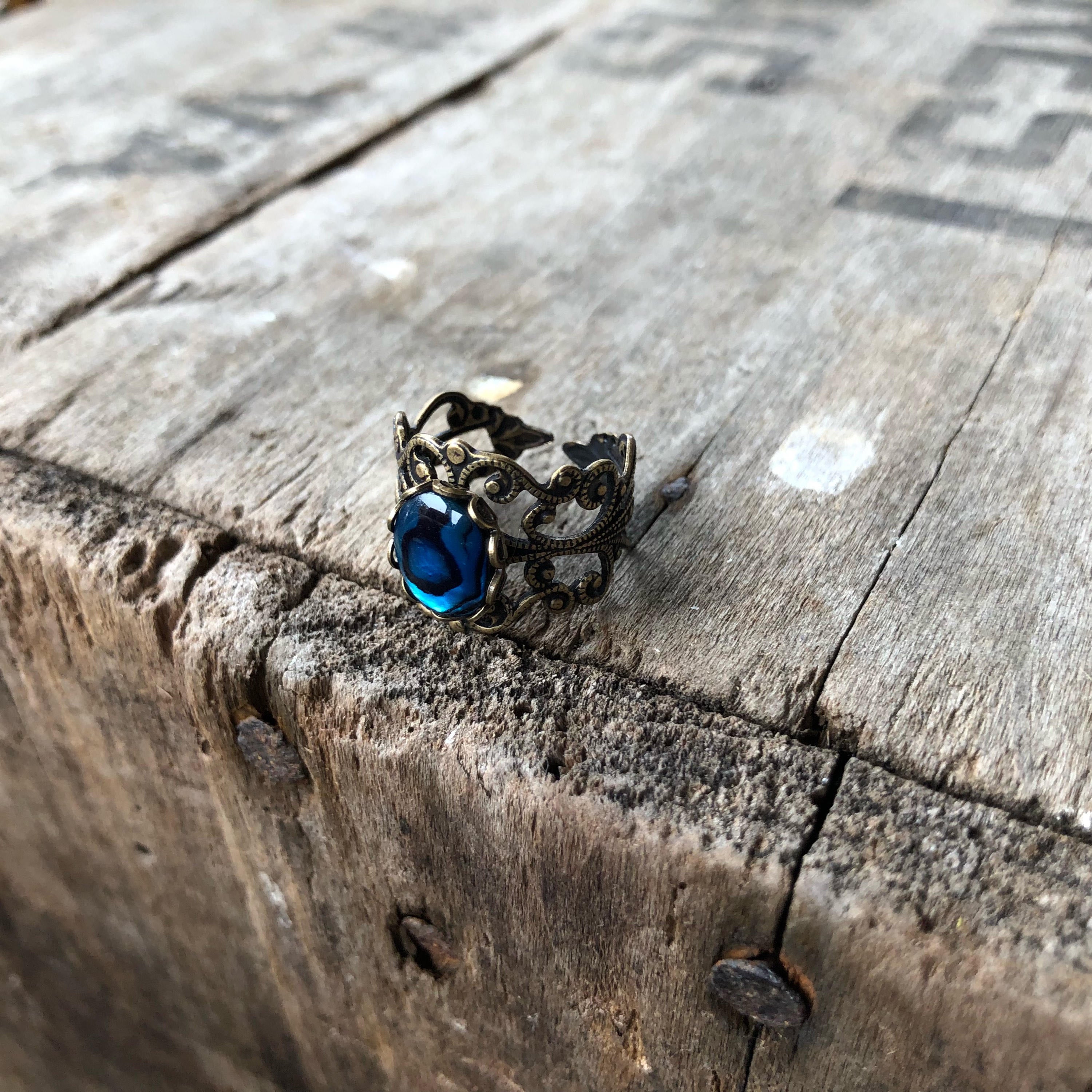 Blue Paua Shell Filigree Ring